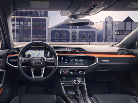 Audi Q3 35 TDI S Tronic Business